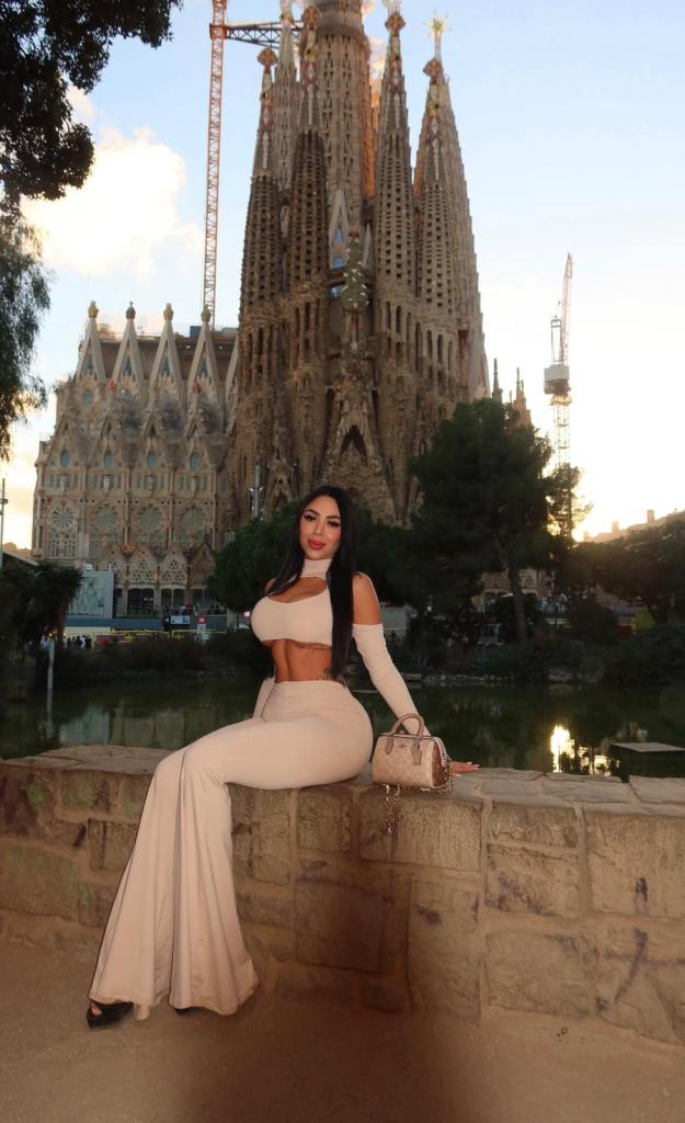 Chica busca chico en Tenerife: 