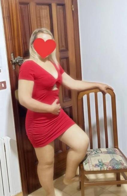 611354575: Chica busca chico en Orense