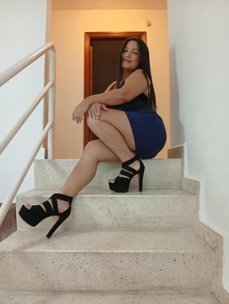 603984739: Chica busca chico en Almería