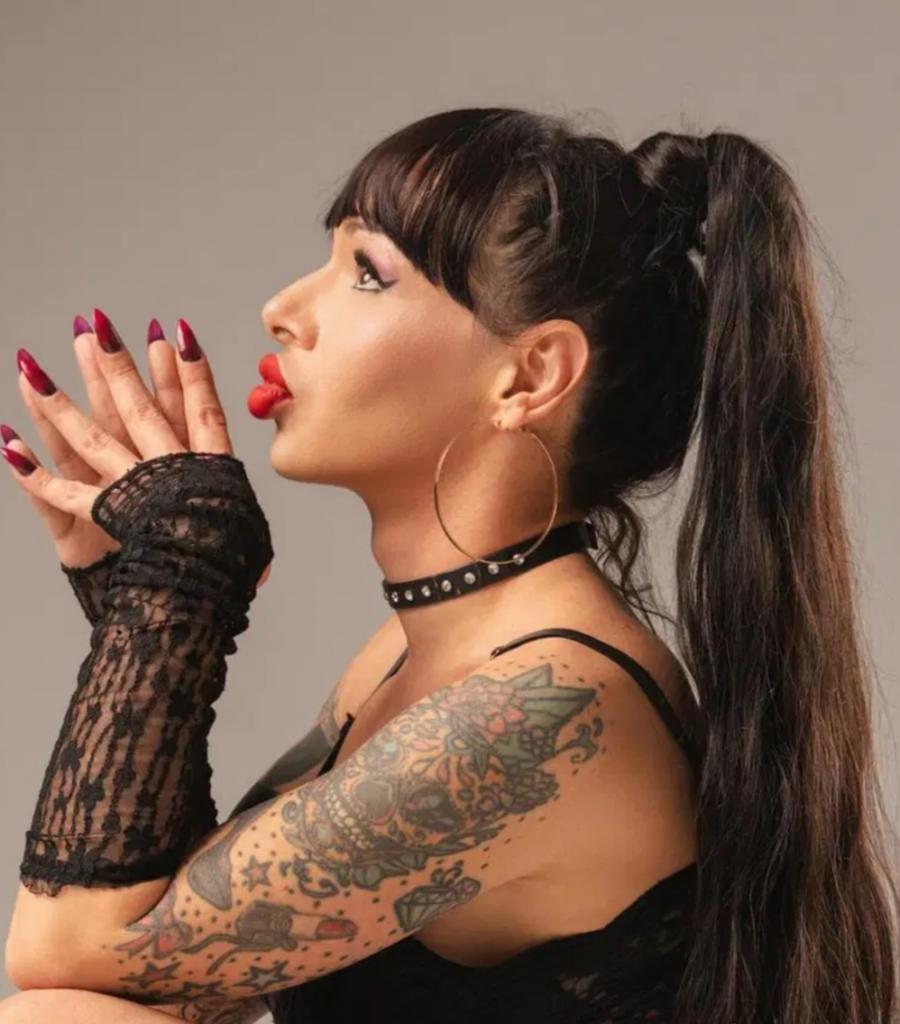 Chica busca chico en Sevilla: 