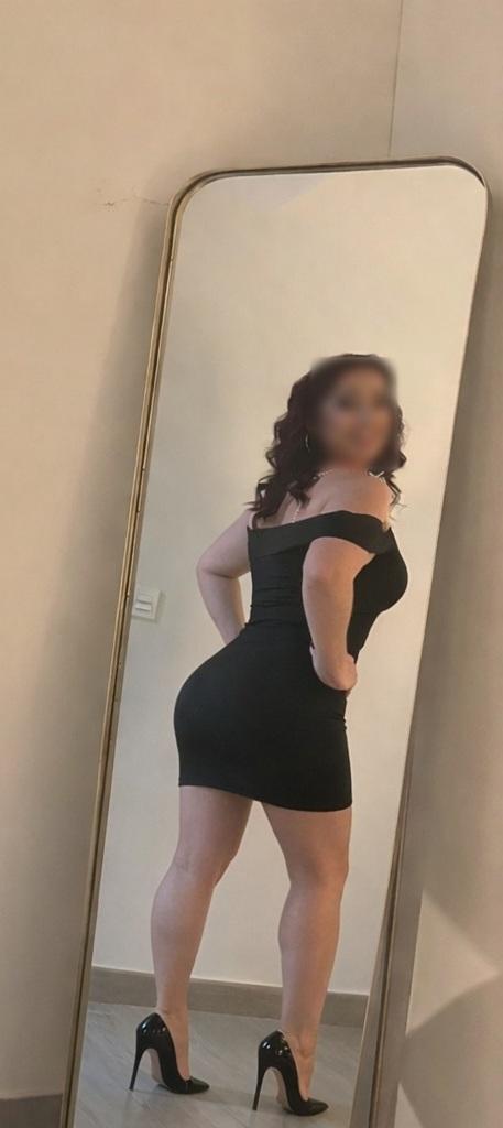 693396255: Chica busca chico en Granada