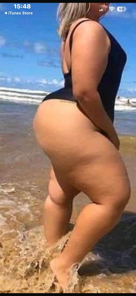 Chica busca chico en Granada: 