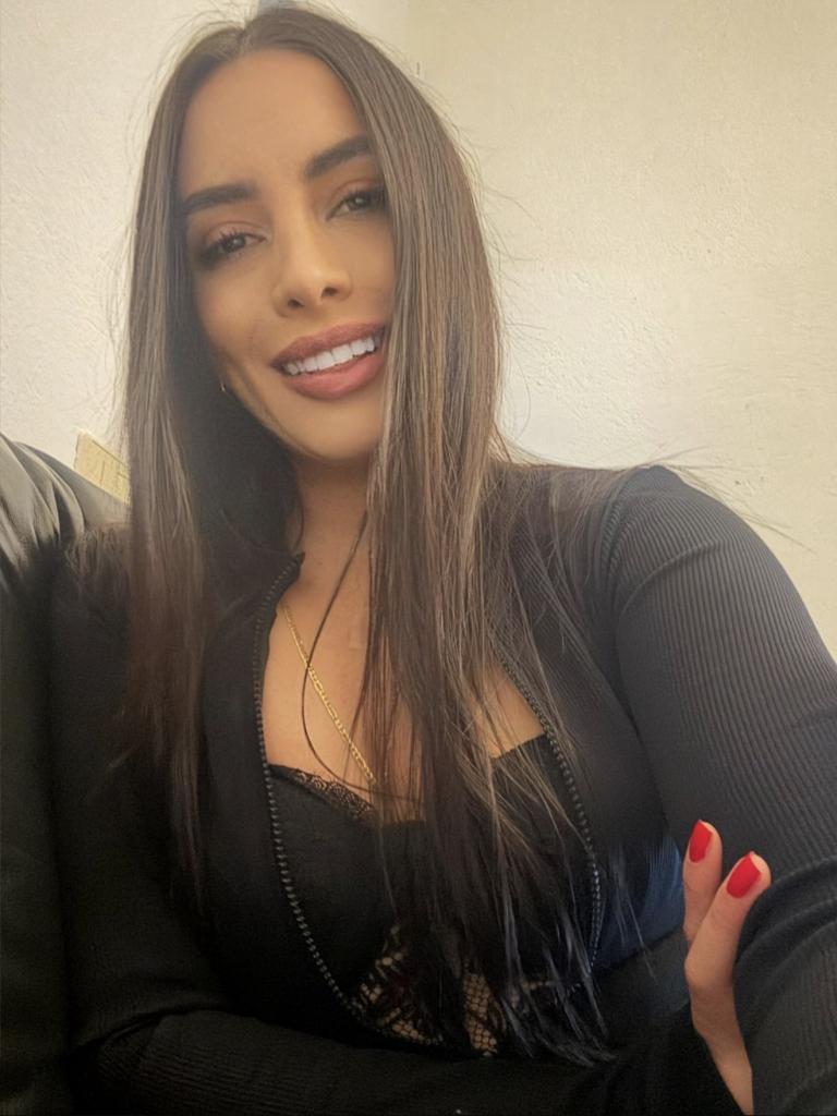 667997591: Chica busca chico en Las Palmas