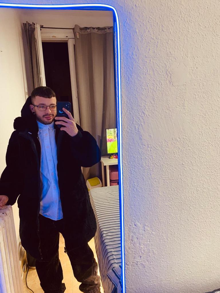 Chico busca chica en Madrid: 