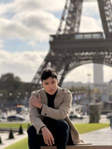 662249433: Chico busca chica en Madrid