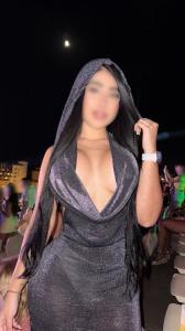 658406472: Chica busca chico en Barcelona