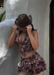 658406472: Chica busca chico en Barcelona