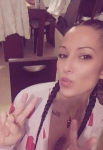 672852701: Chica busca chico en Sevilla