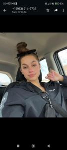 607429579: Chica busca chico en Málaga