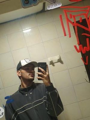 632570458: Chico busca chica en Vizcaya