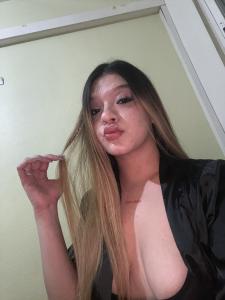632628248: Chica busca chico en Sevilla