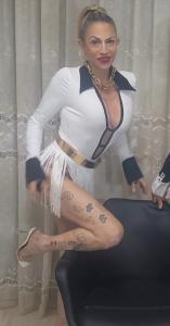 631820739: Chica busca chico en Castellón