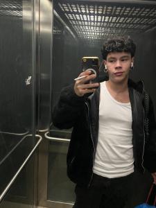 631270241: Chico busca chica en Mallorca