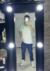 605285794: Chico busca chica en Madrid