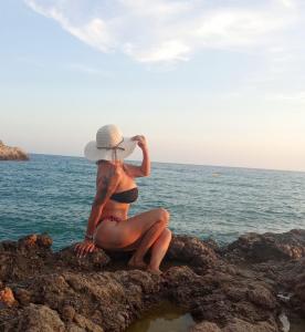 634034355: Chica busca chico en Tarragona