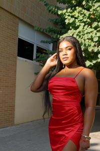 677268848: Chica busca chico en Valencia