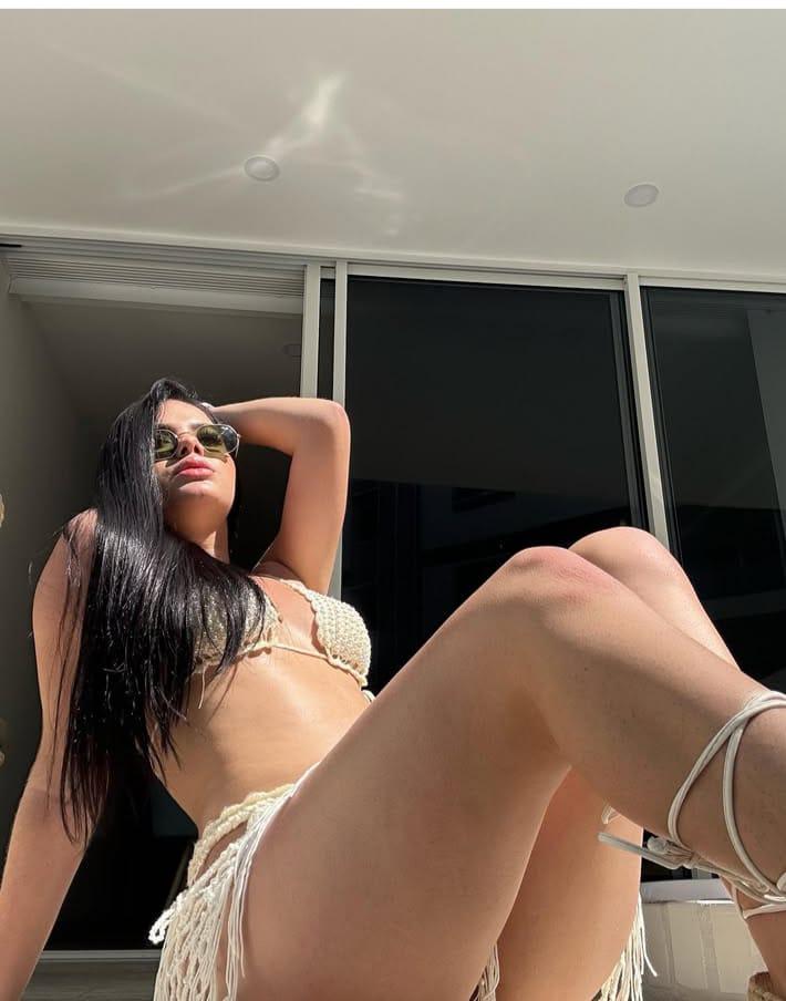 Chica busca chico en Málaga: Chica busca chico