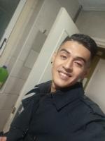 643660497: Chico busca chica en Zaragoza