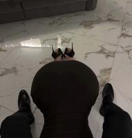 654763957: Chica busca chico en Málaga