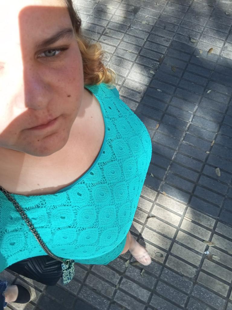 Chica busca chico en Sevilla: 