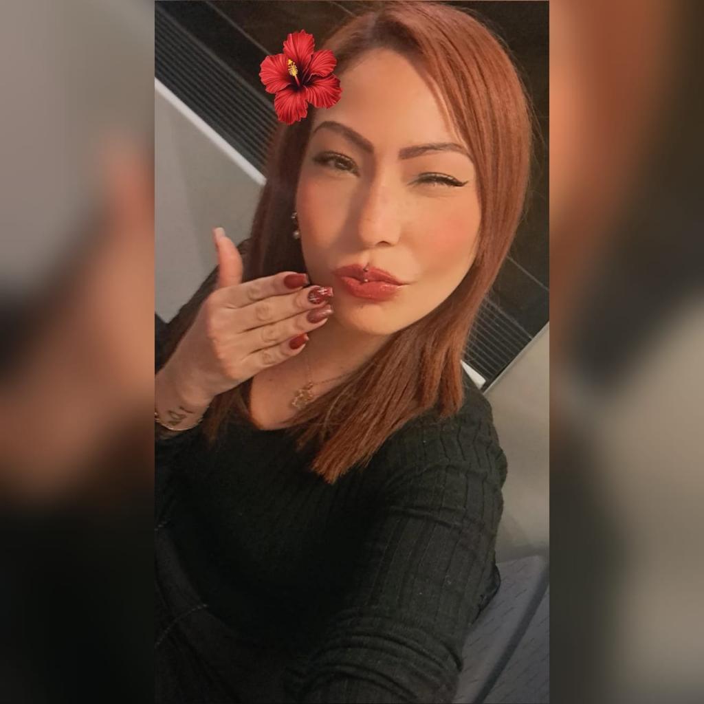 Chica busca chico en Barcelona: 