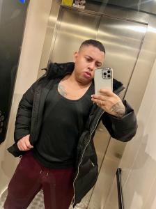 Chico busca chica en Almería: 
