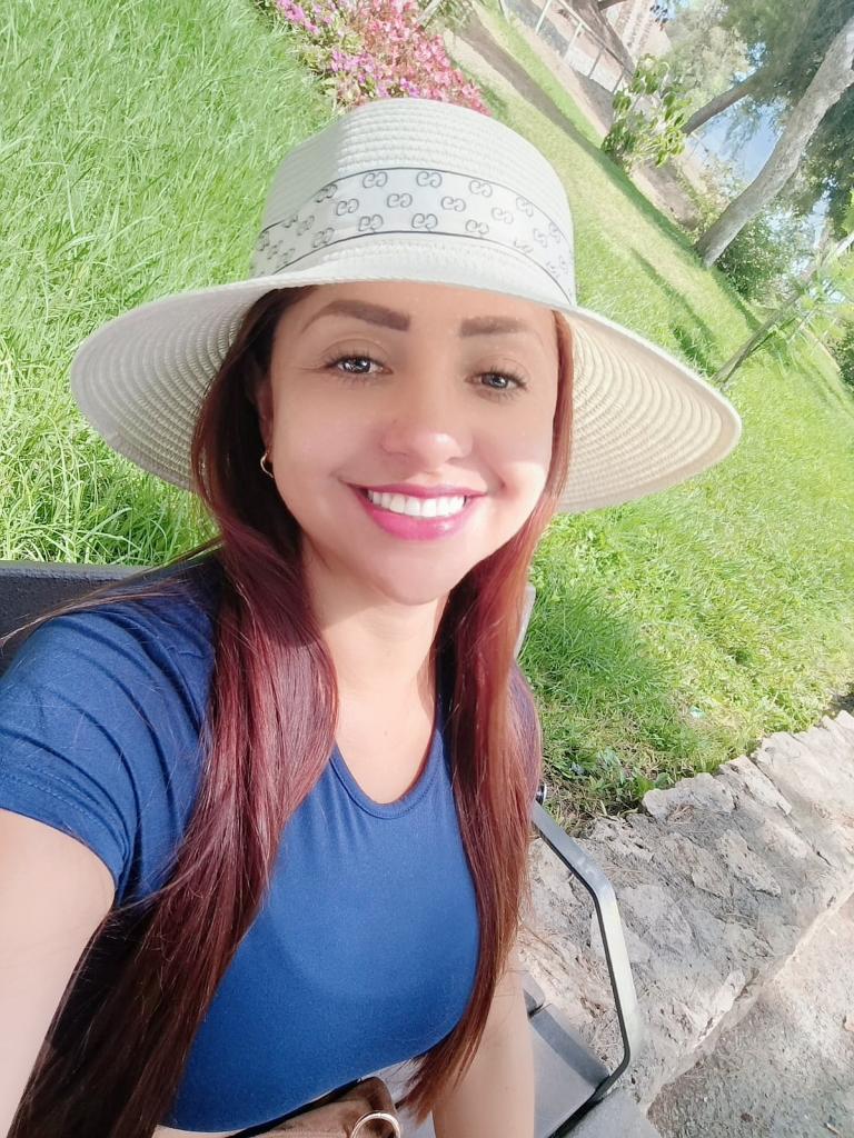 Chica busca chico en Granada: 