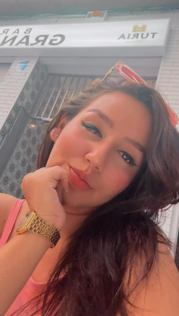 Chica busca chico en Valencia: Chica busca chico