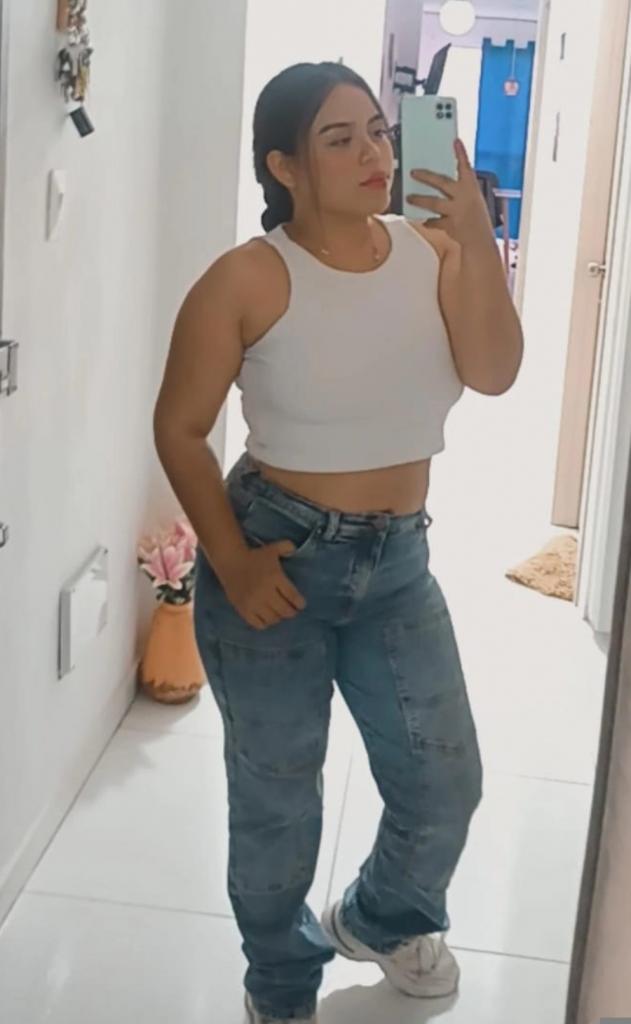 Chica busca chico en Almería: 