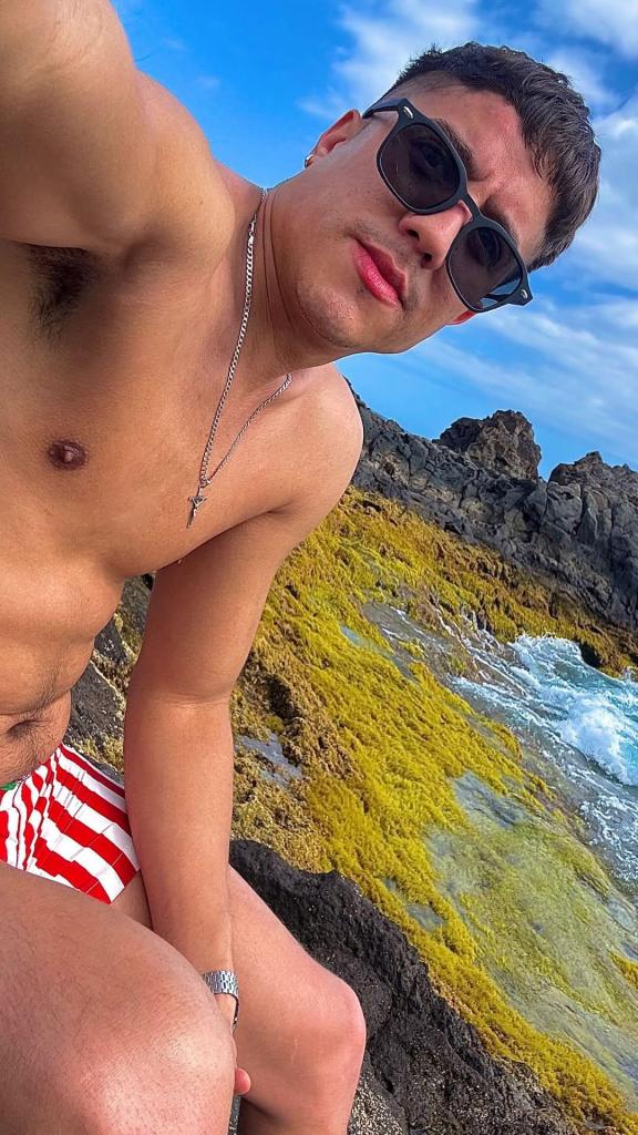 Chico busca chica en Cantabria: 