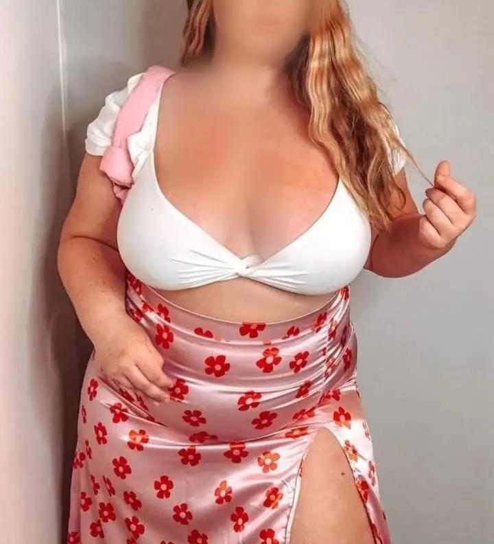Chica busca chico en Granada: 