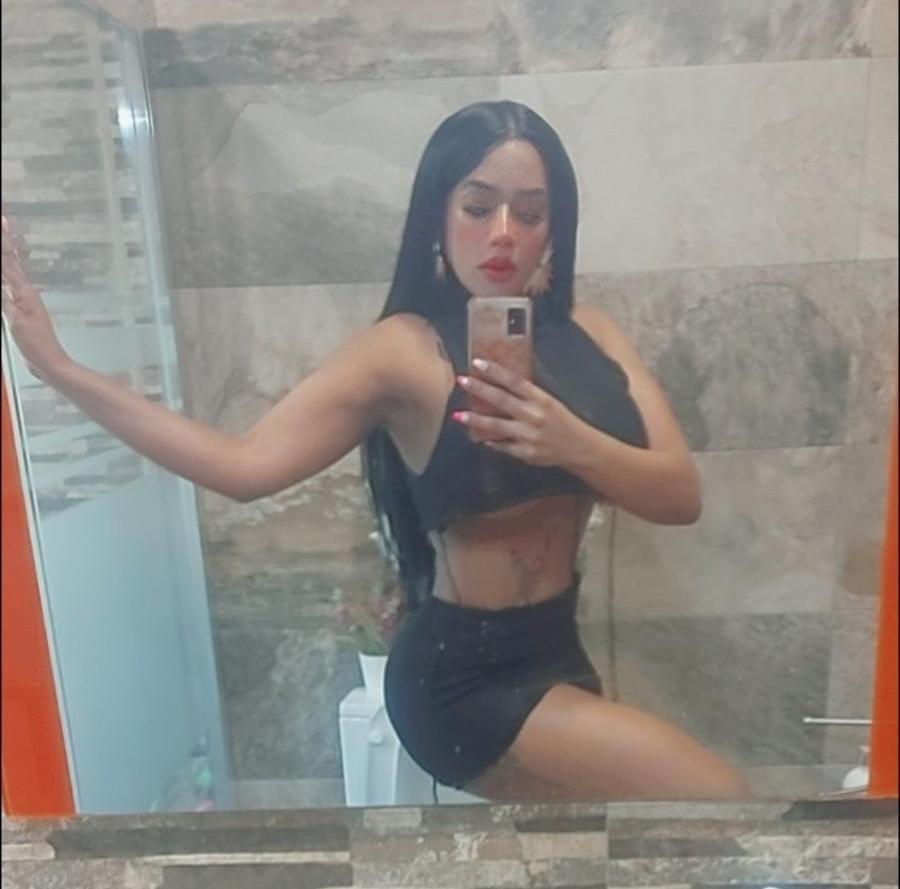 Chica busca chico en Granada: 