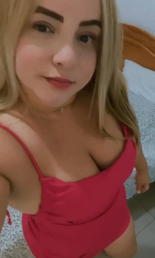 Chica busca chico en Tenerife: 