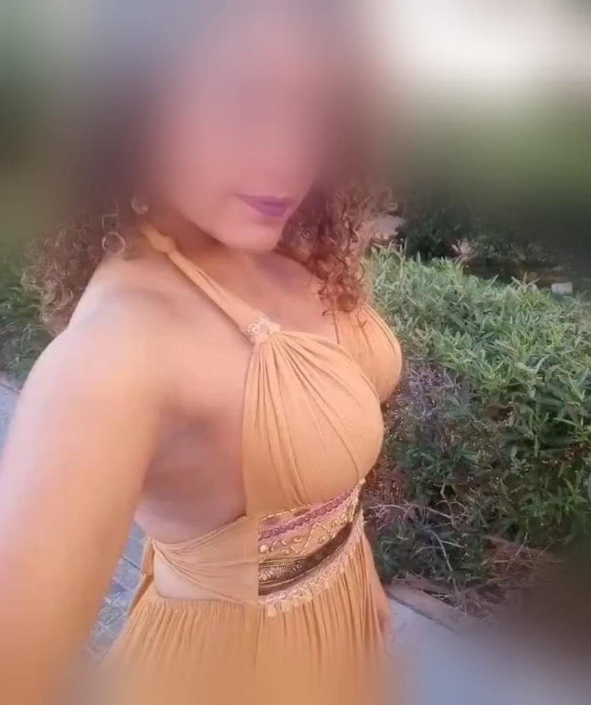Chica busca chico en Granada: 