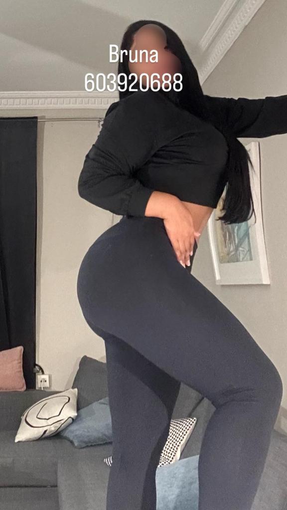 Chica busca chico en Málaga: 