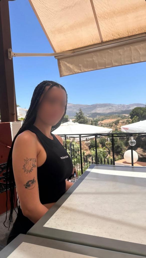 Chica busca chico en Cádiz: 