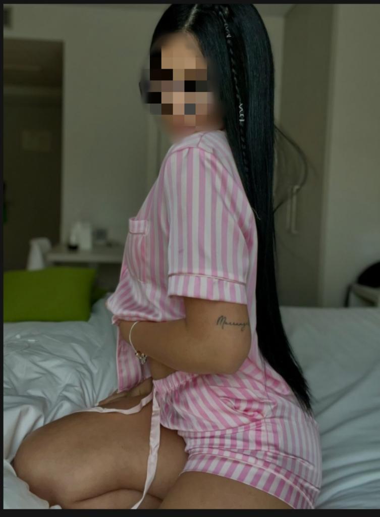 Chica busca chico en Barcelona: 