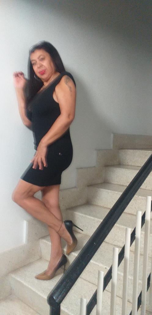 Chica busca chico en Alicante: 