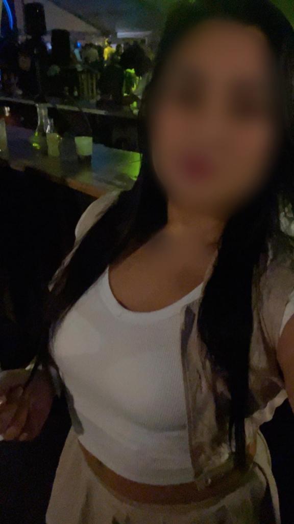 Chica busca chico en Alicante: 