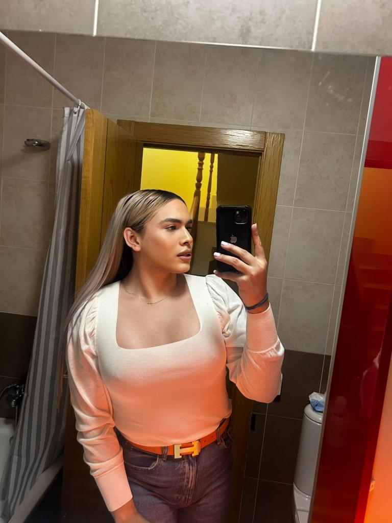 655278790: Transexual en Burgos