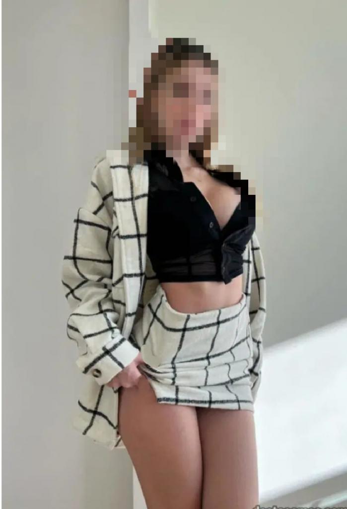Chica busca chico en Cádiz: 