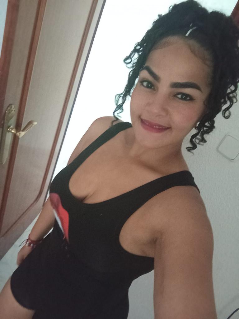 Chica busca chico en Almería: 