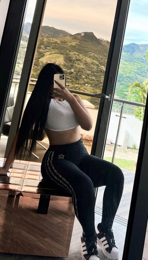 607556101: Chica busca chico en León