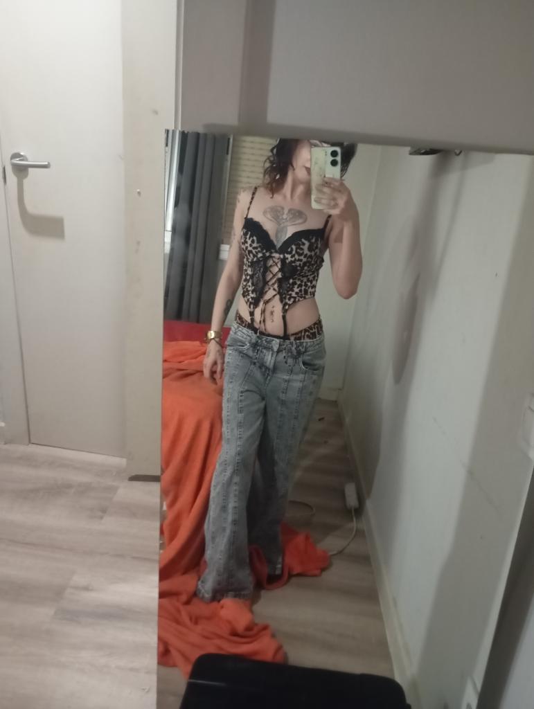 Chica busca chico en Barcelona: 