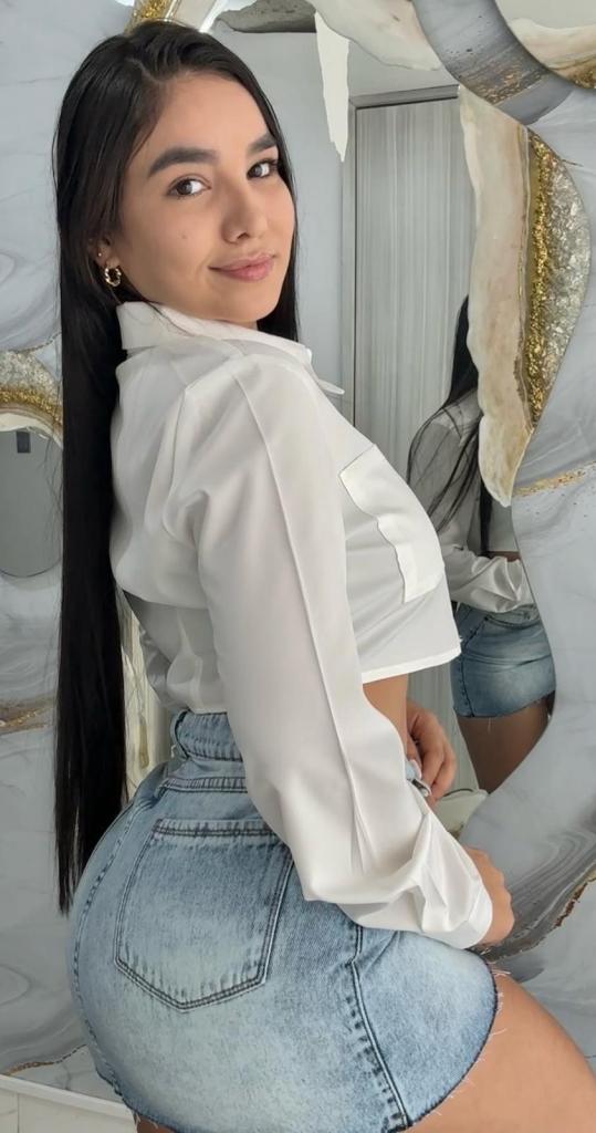Chica busca chico en Cádiz: 