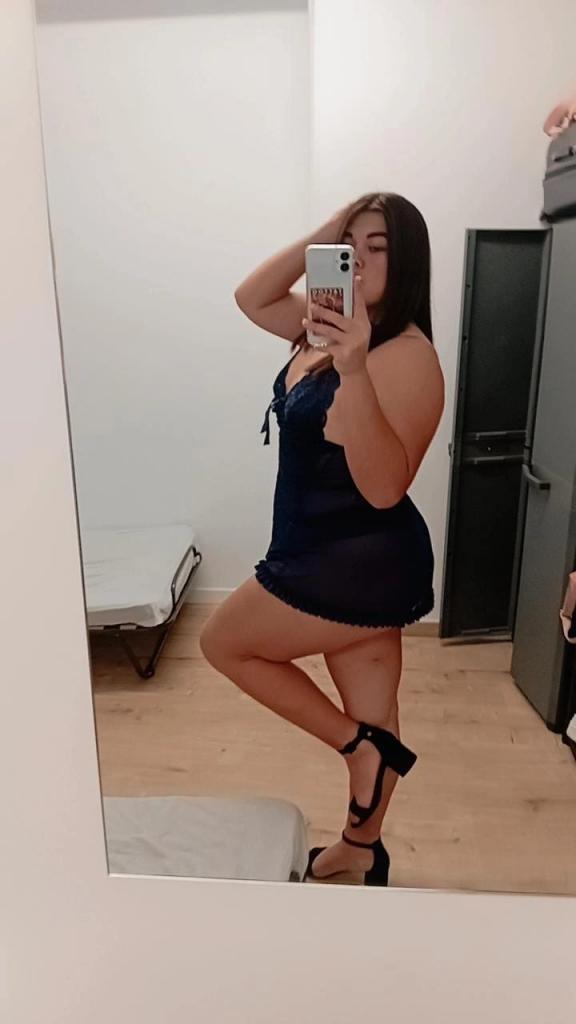 Chica busca chico en Mallorca: 