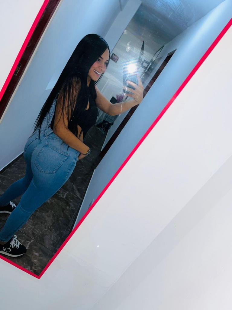 Chica busca chico en Murcia: 