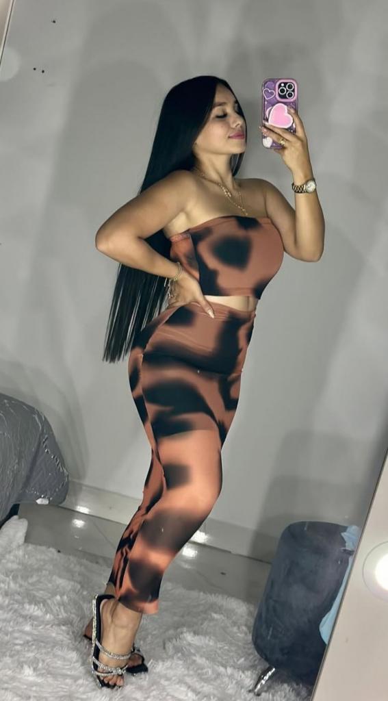 613889159: Chica busca chico en Cádiz