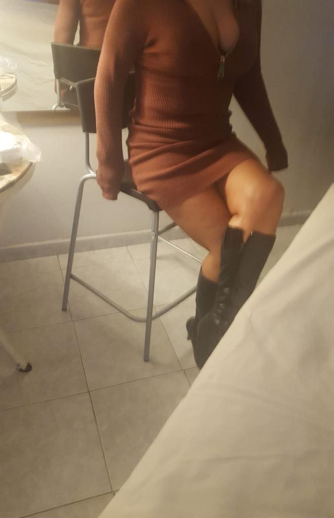 617255700: Chica busca chico en Mallorca