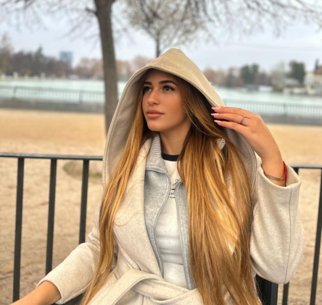 Chica busca chico en Granada: 